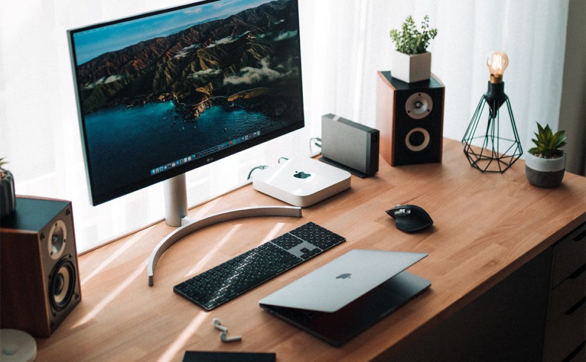 Home GadX.fr - 3 minimalist desk setups entry header opt