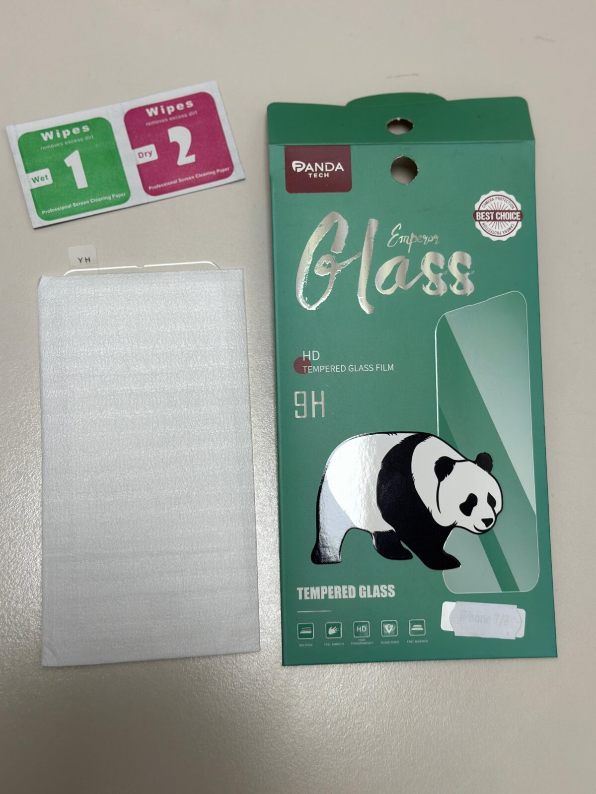 iPhone 8G - Image 3